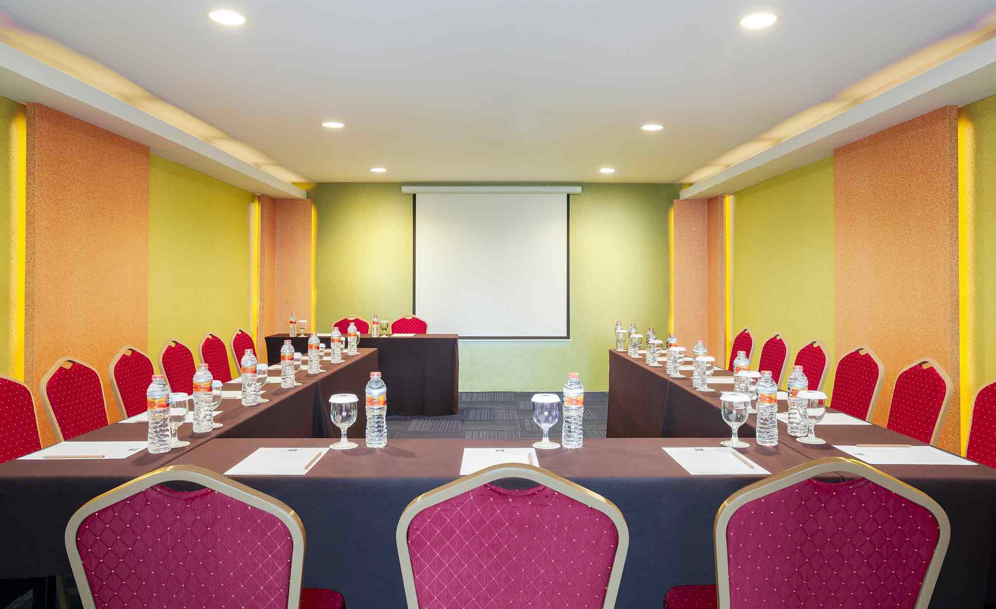 Ibis-Budget-Semarang-6